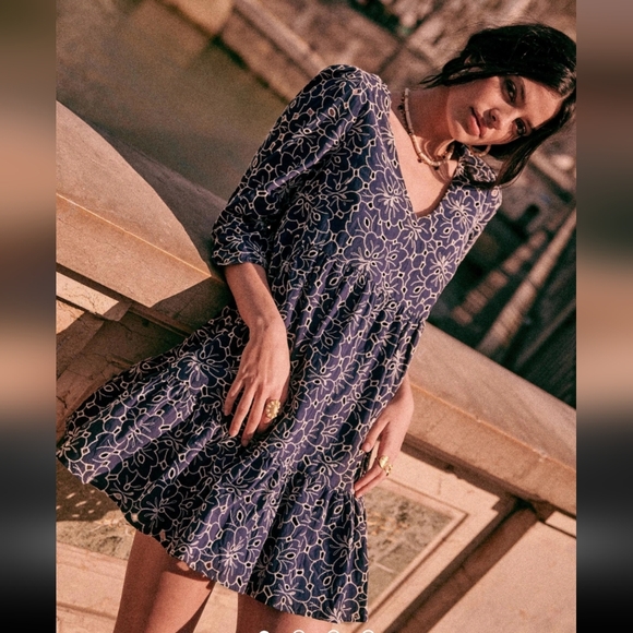 Sezane Dresses & Skirts - Sezane Aura Dress